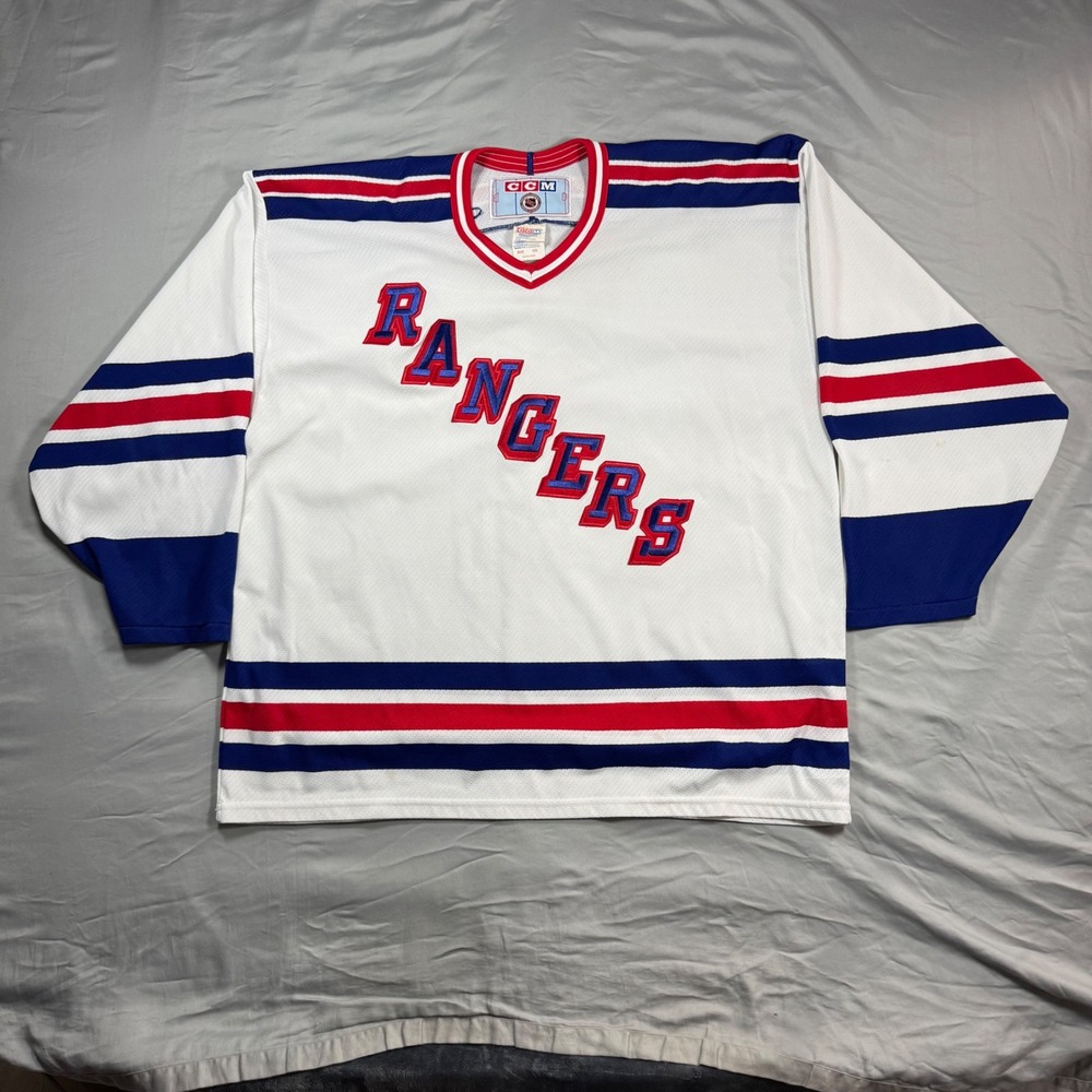 Vintage CCM New York Rangers NHL Jersey White Blue Red Mens XXL 90s Collectible